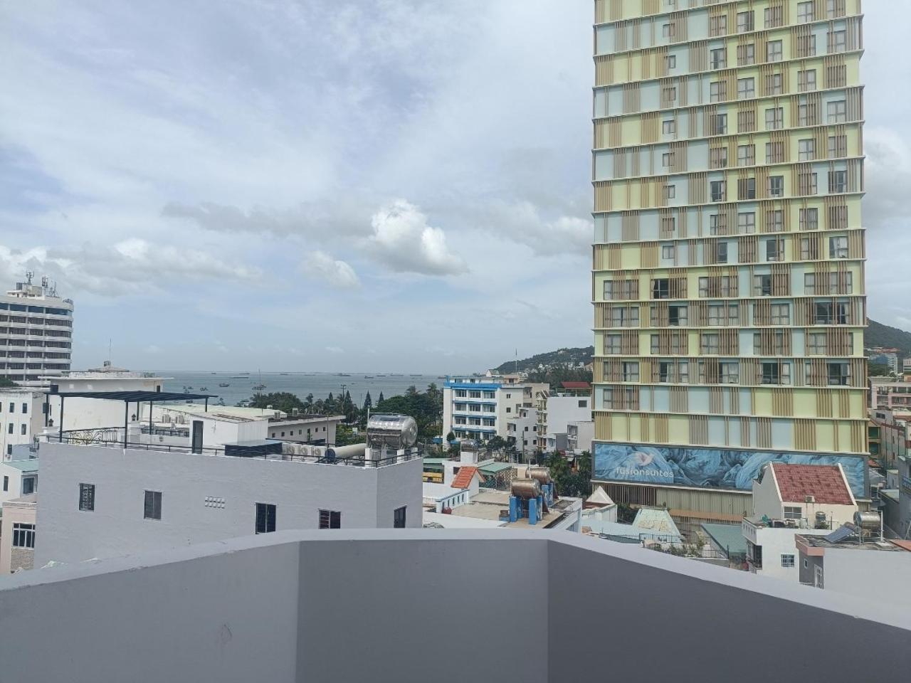 Milanesa Hotel And Apartment Вунг Тау Екстериор снимка