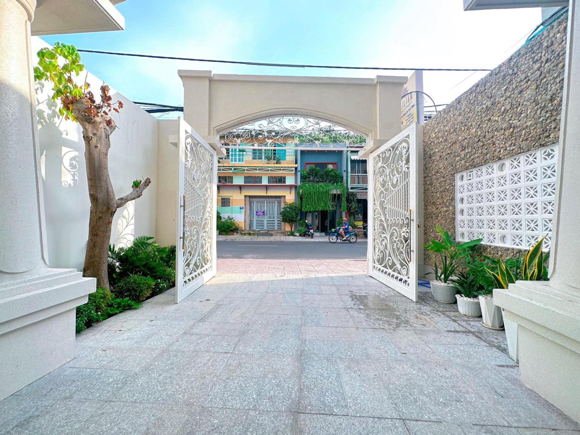 Milanesa Hotel And Apartment Вунг Тау Екстериор снимка